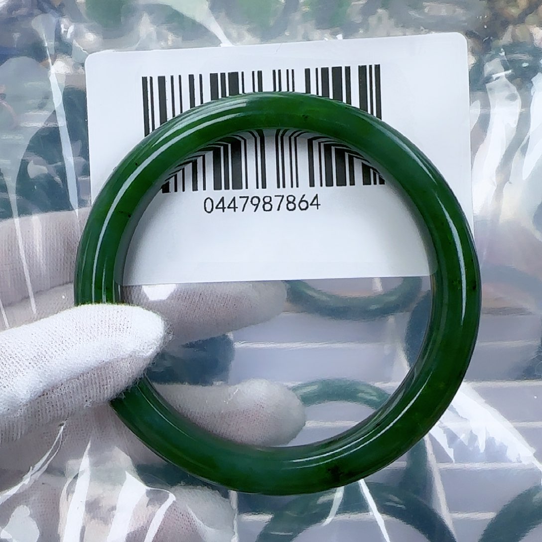 和田玉（碧玉）手镯未镶嵌62