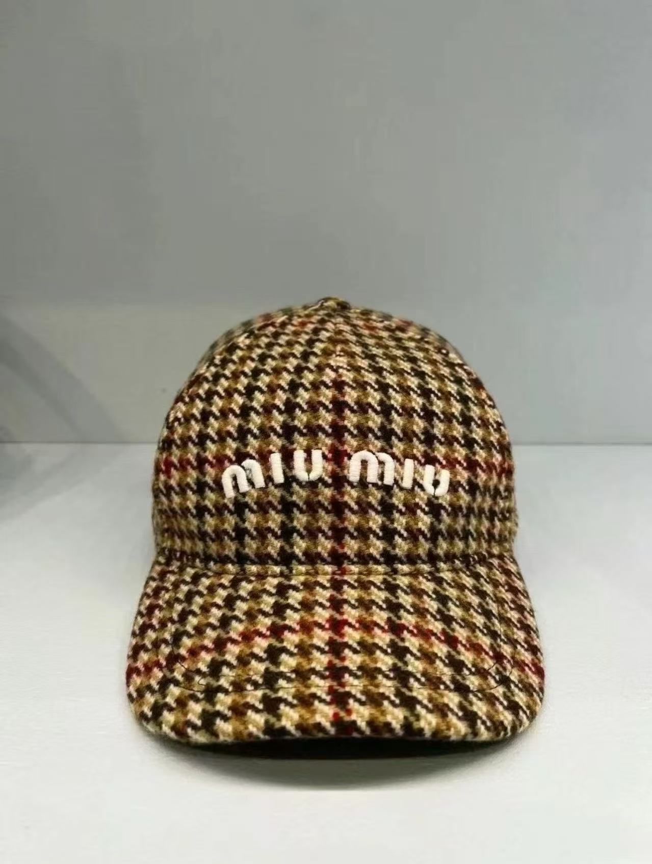 未使用 MIU MIU/缪缪 娜娜专属 英伦风鸭舌帽 咖色系