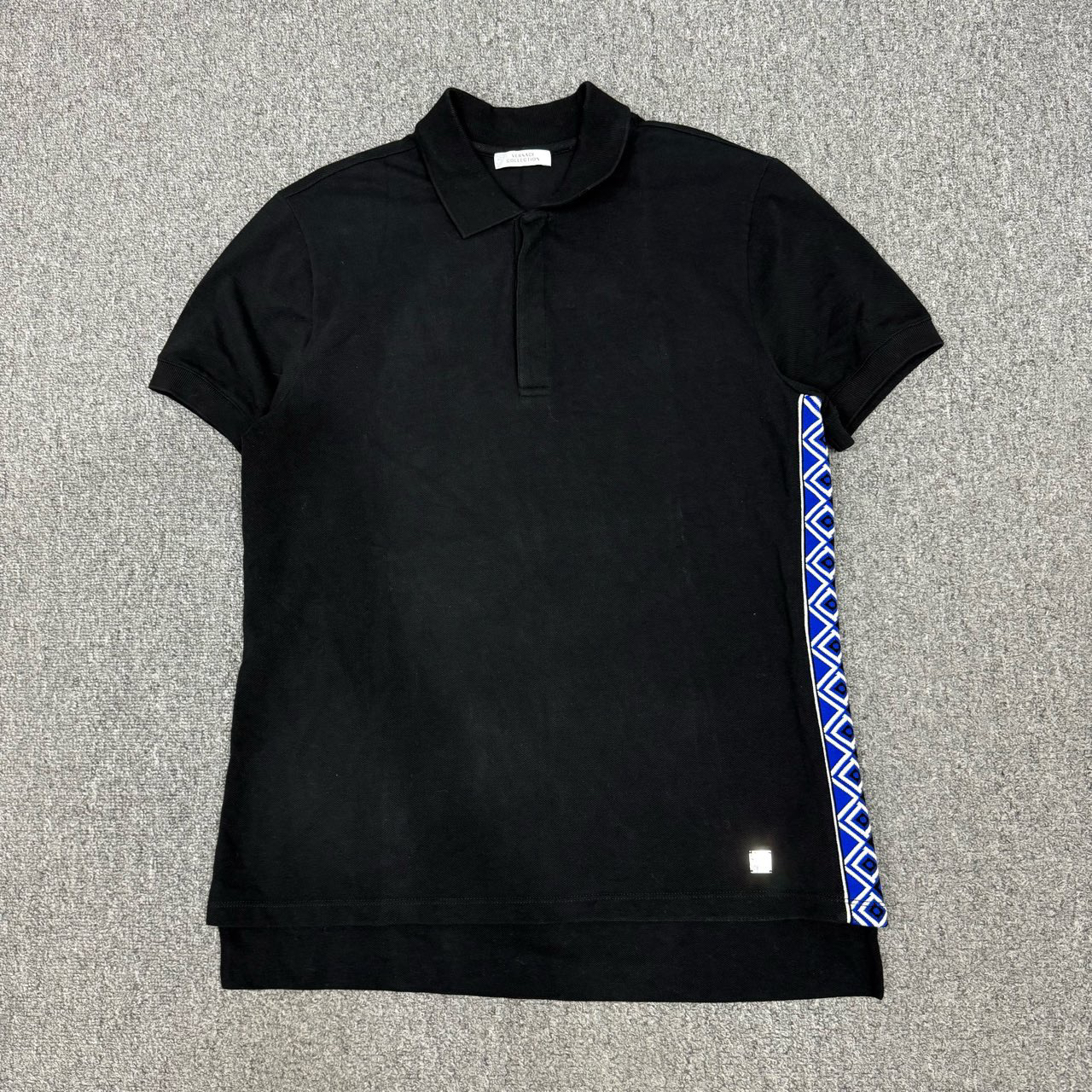 99新 VERSACE/范思哲 13988678 黑色侧边回纹短袖Polo衫 L码