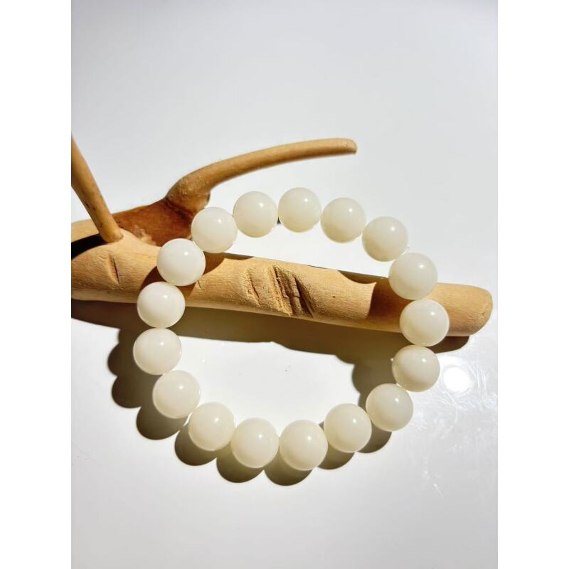 PT5322白玉菩提1.2单圈手串