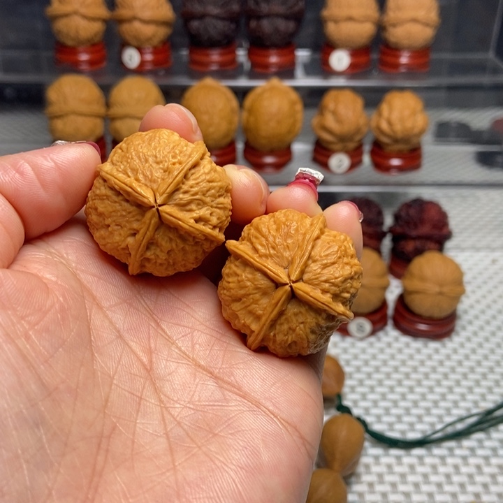 文玩核桃把件4小四喜四棱