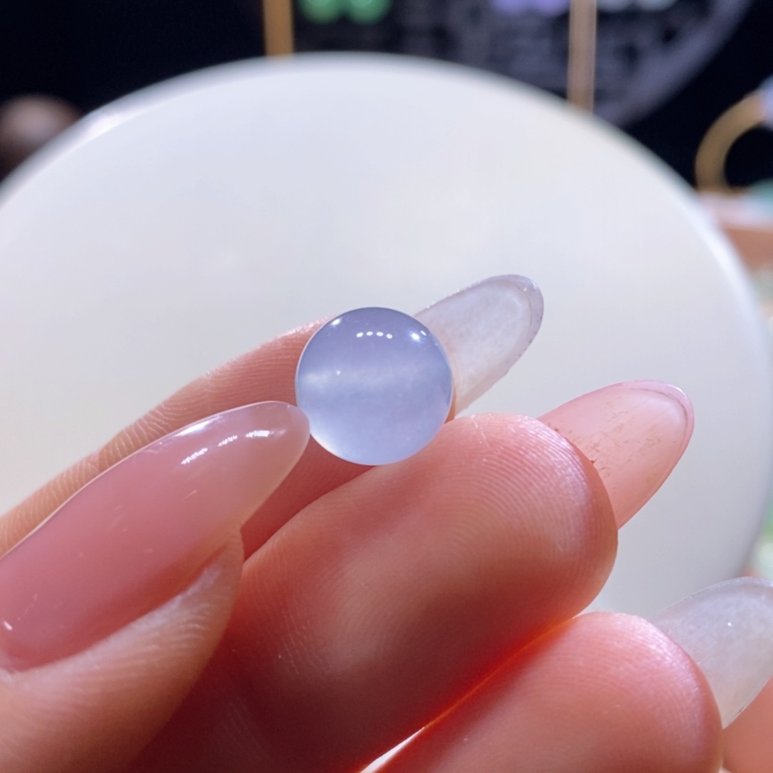 翡翠未镶嵌吊坠(不含链)翡翠高冰蓝底圆珠买断价卡10.37