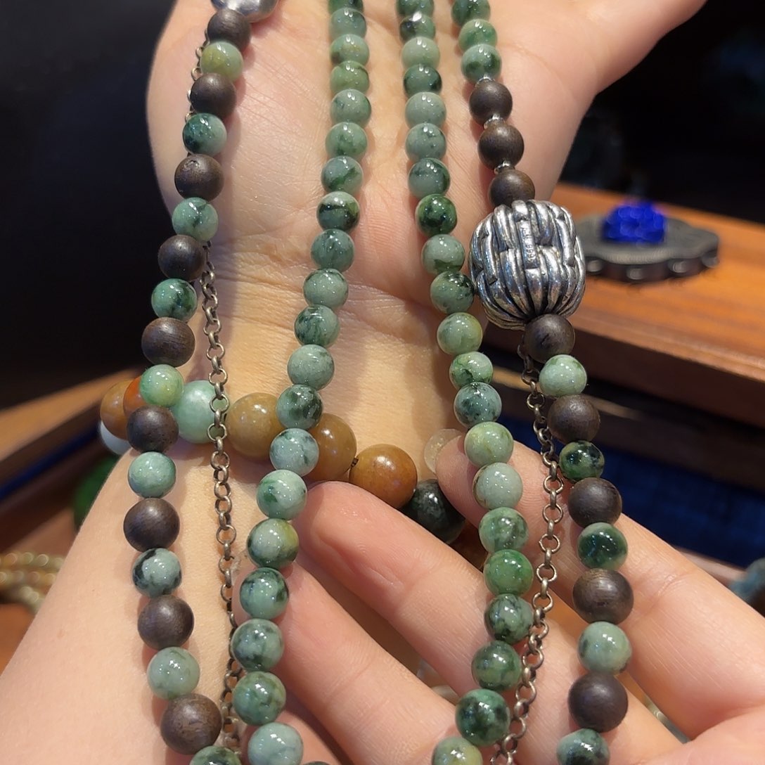 翡翠颈饰未镶嵌原创