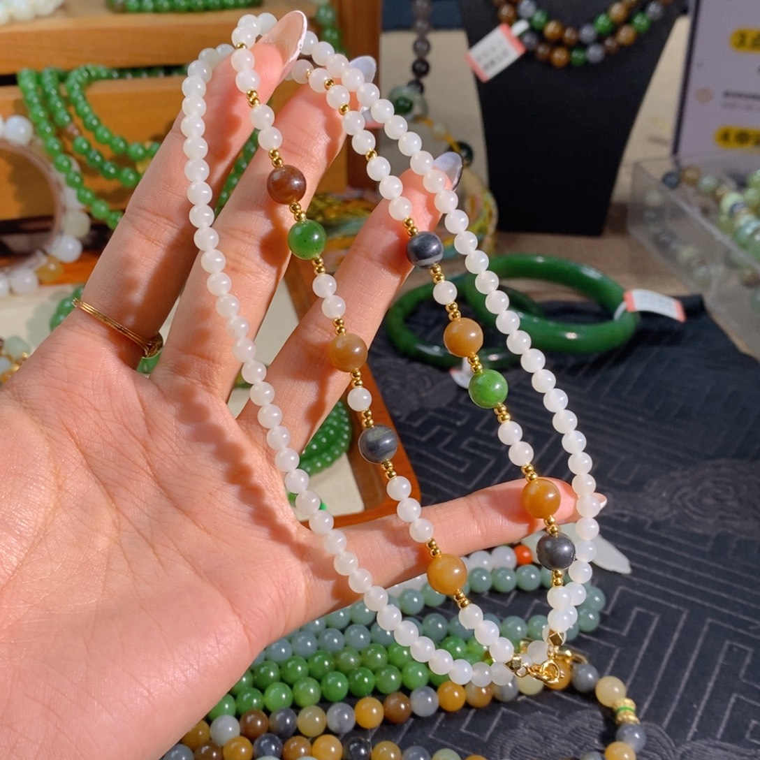 和田玉未镶嵌手链