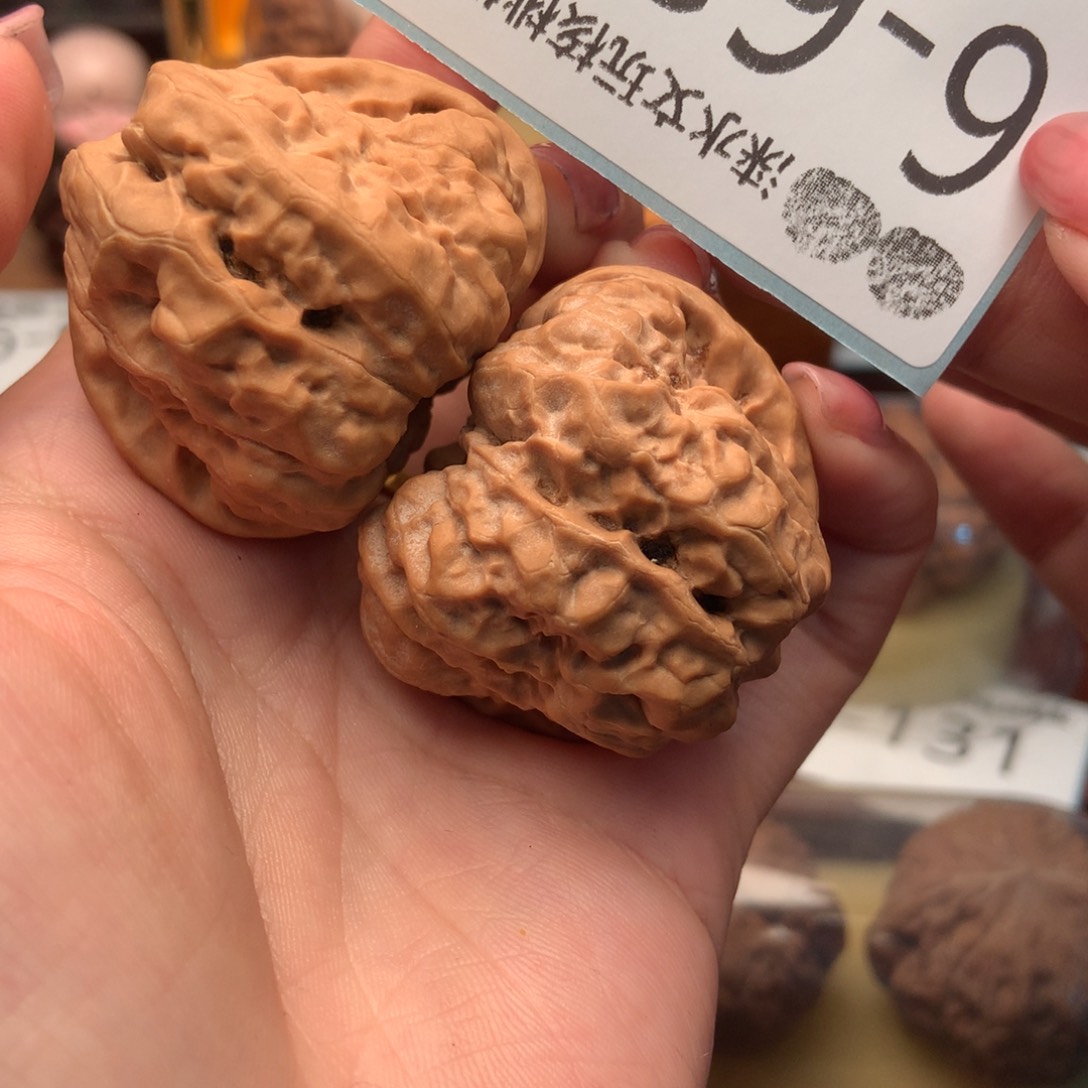文玩核桃把件洋****）42蛤蟆头