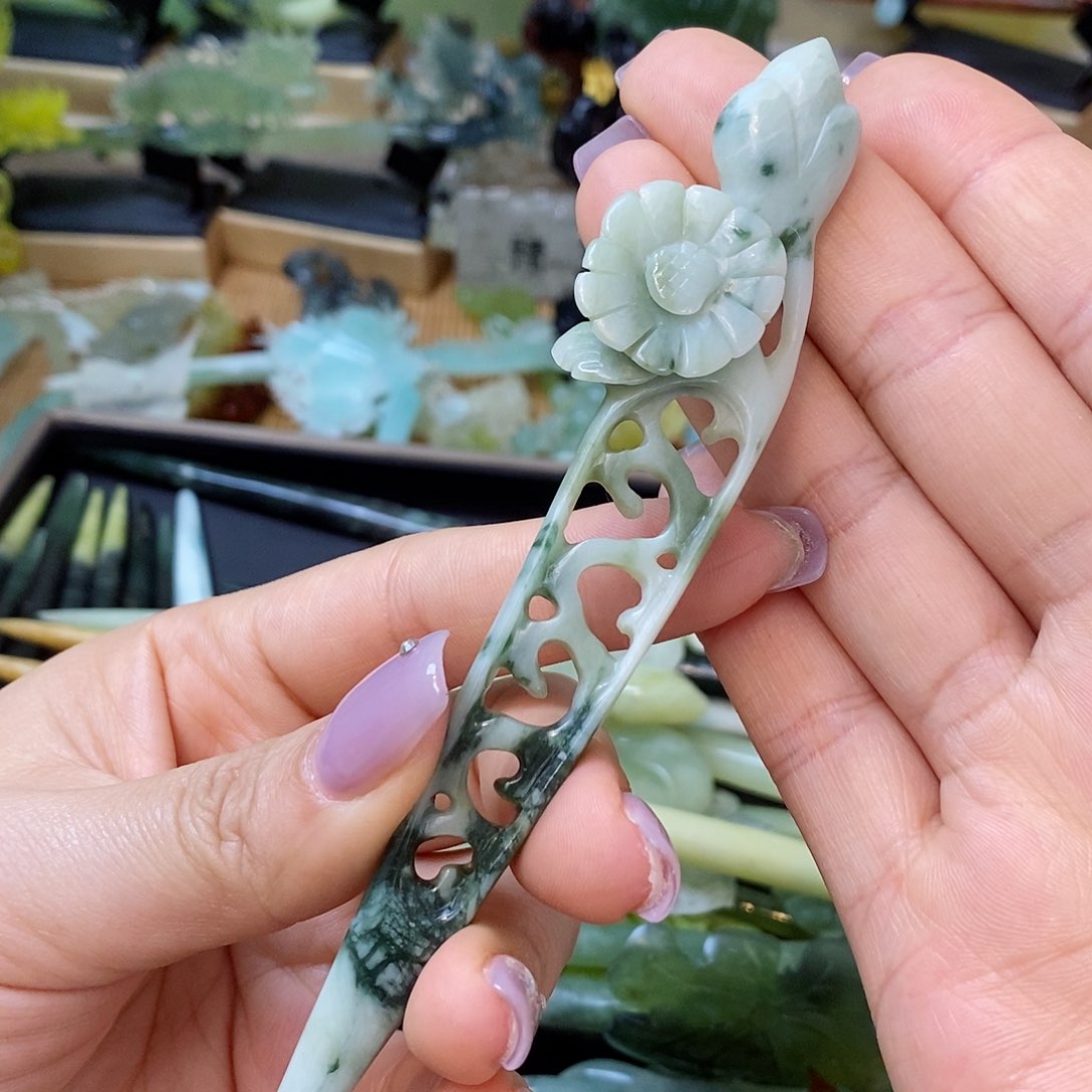 蛇纹石玉发簪未镶嵌