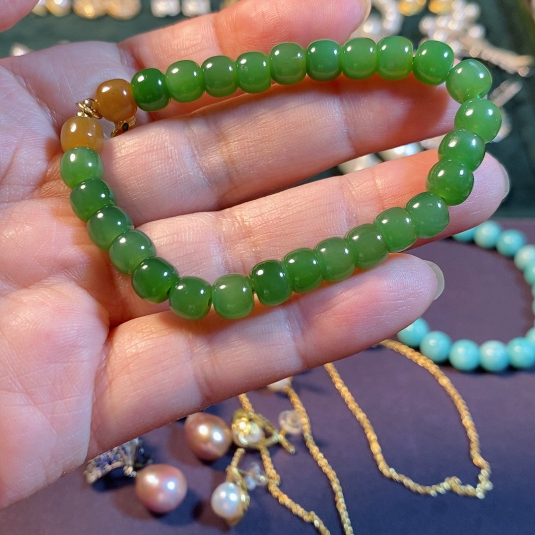 和田玉（碧玉）手链未镶嵌