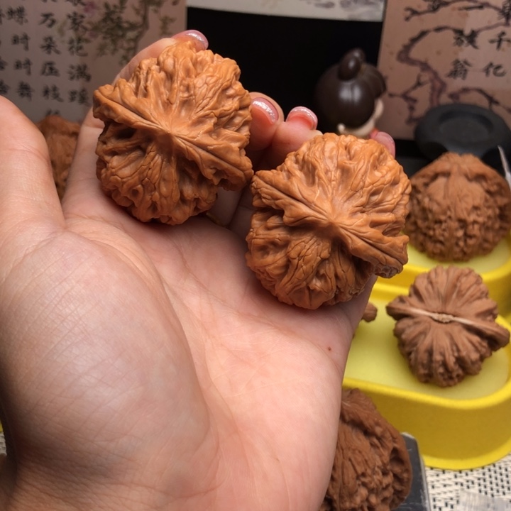 文玩核桃吊坠42尺寸红锦鲤