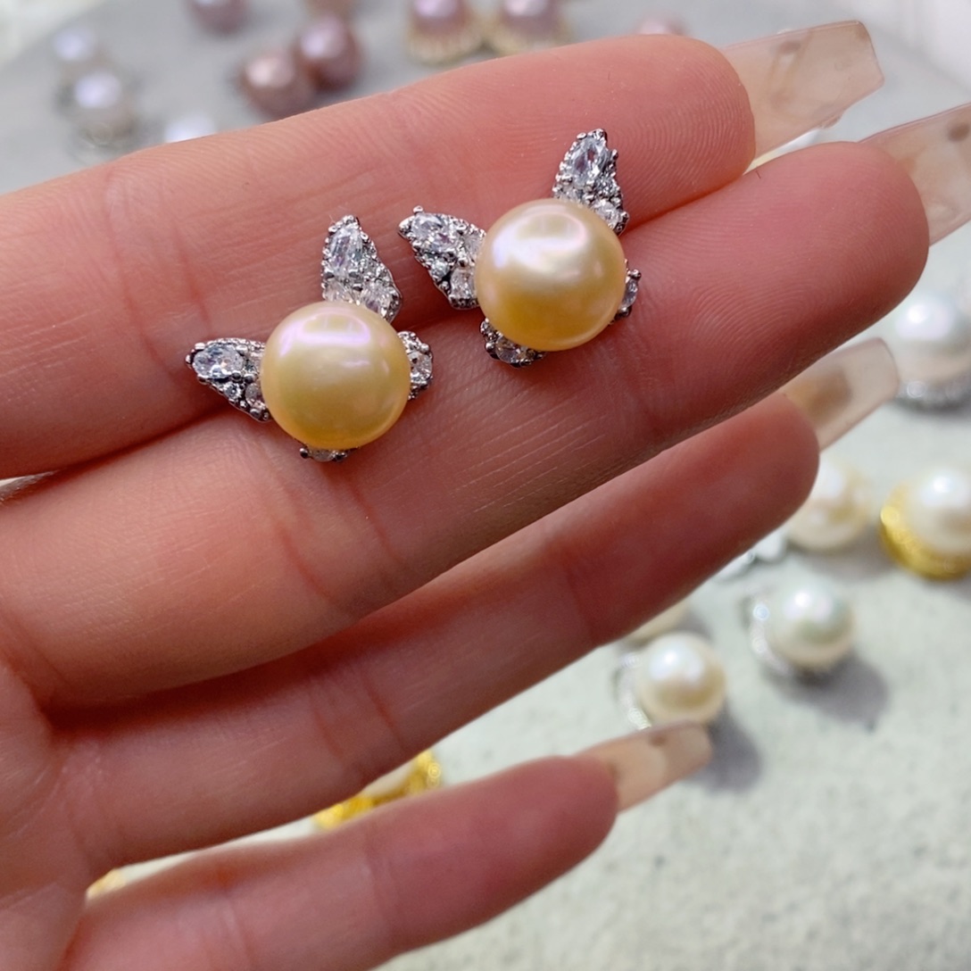 淡水珍珠耳饰合金