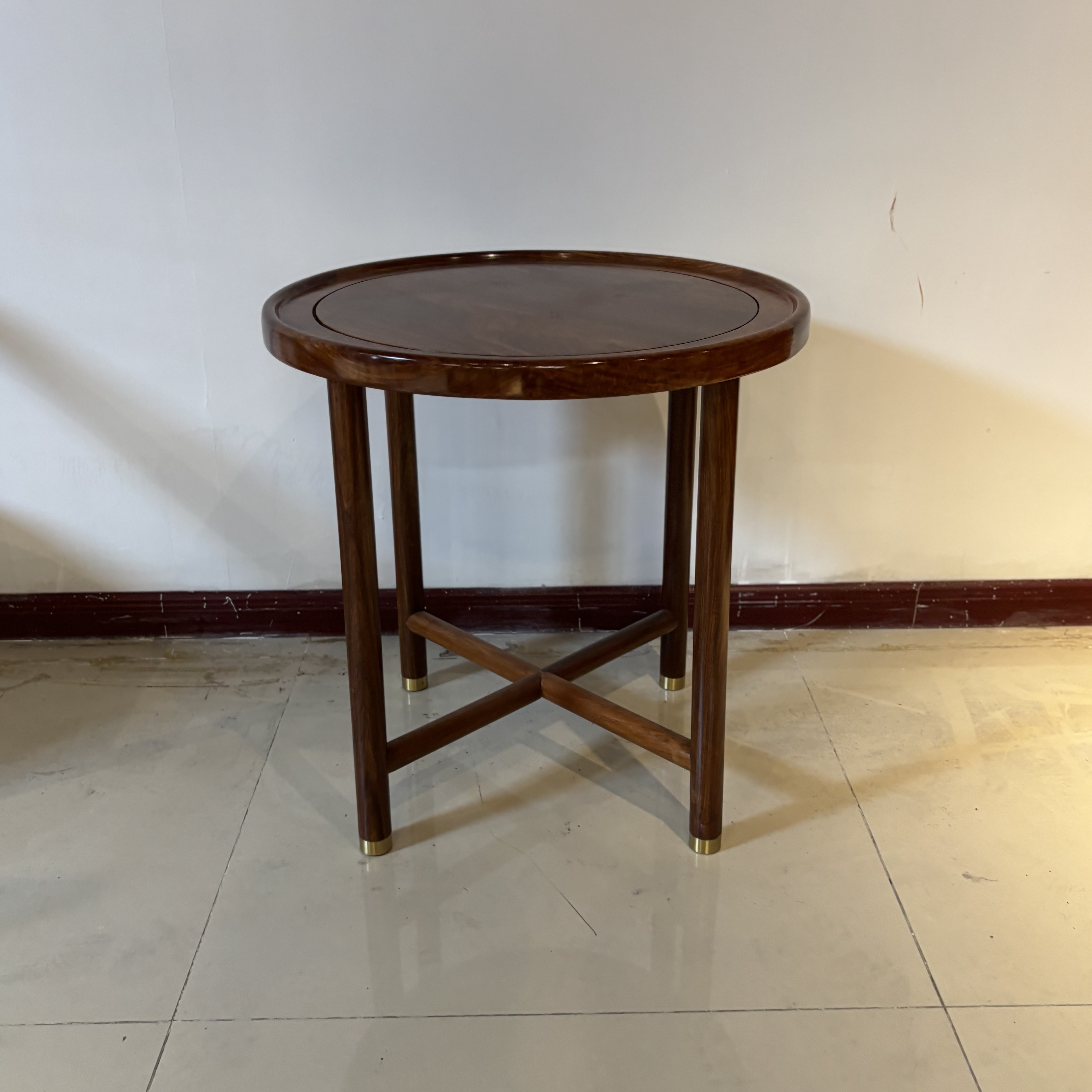 圆几刺猬紫檀榫卯结构