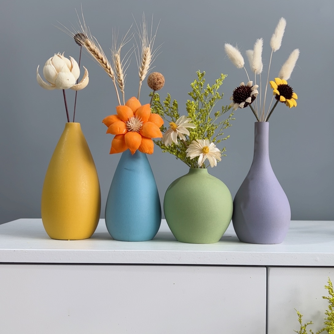 摆件陶瓷小花瓶摆件含花总高约20-30cm
