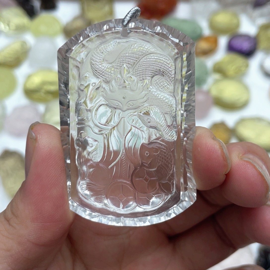 未镶嵌吊坠(不含链)水晶