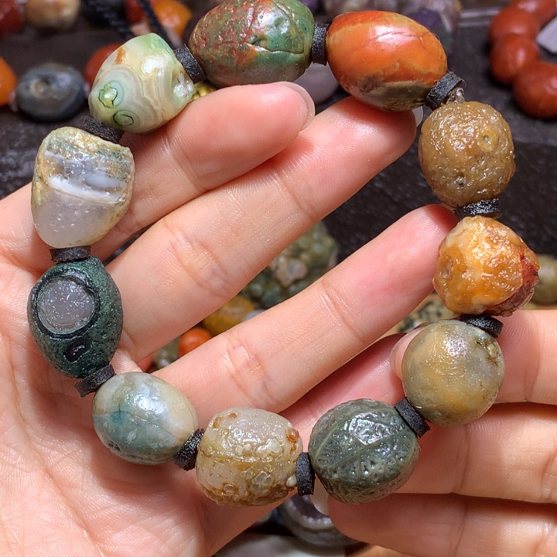 未镶嵌玛瑙/玉髓珠宝半成品