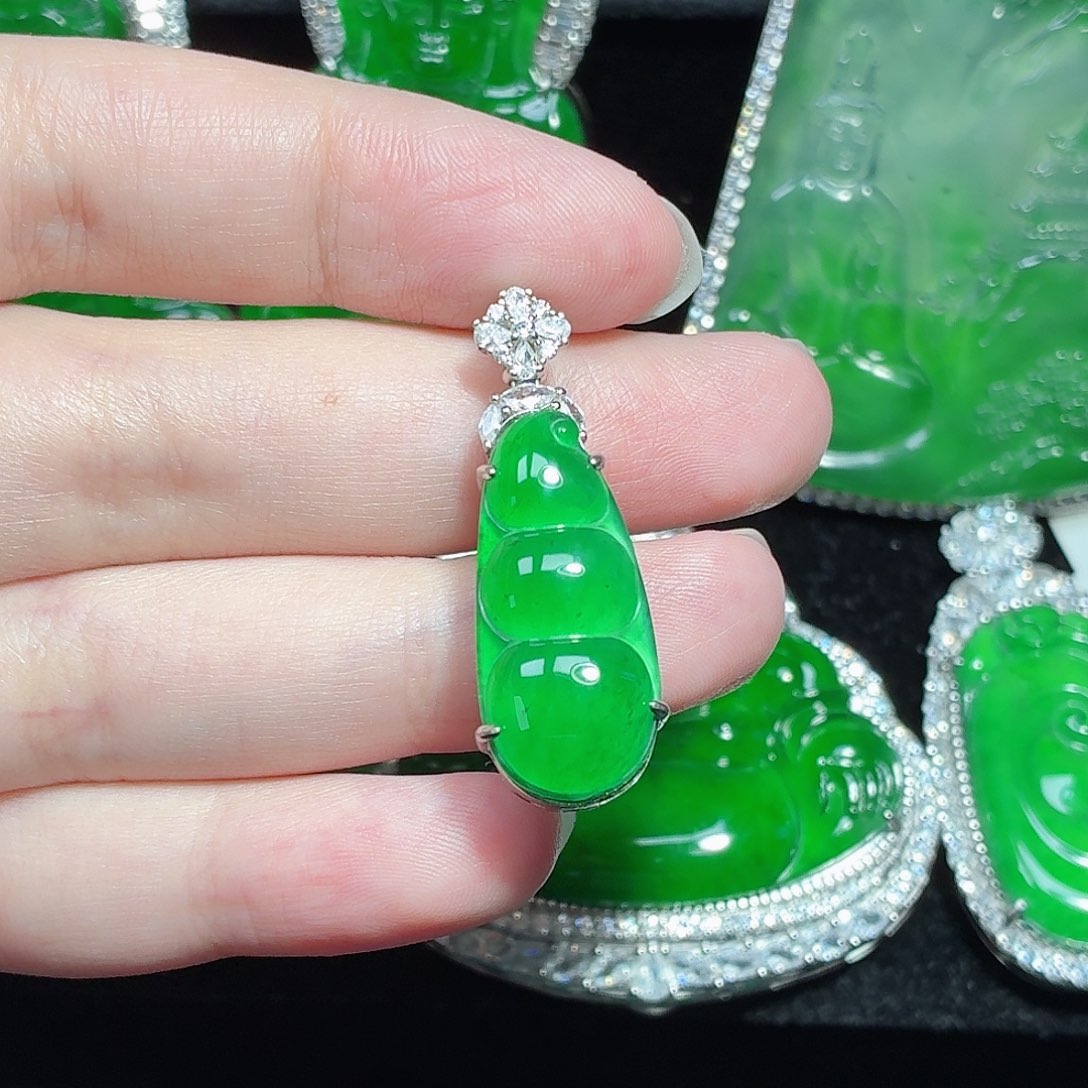 翡翠银S925镶嵌颈饰天然A货翡翠