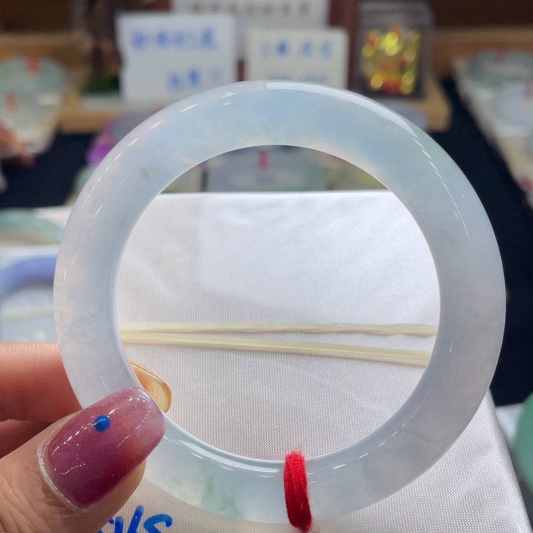 翡翠手镯未镶嵌51.6圆条