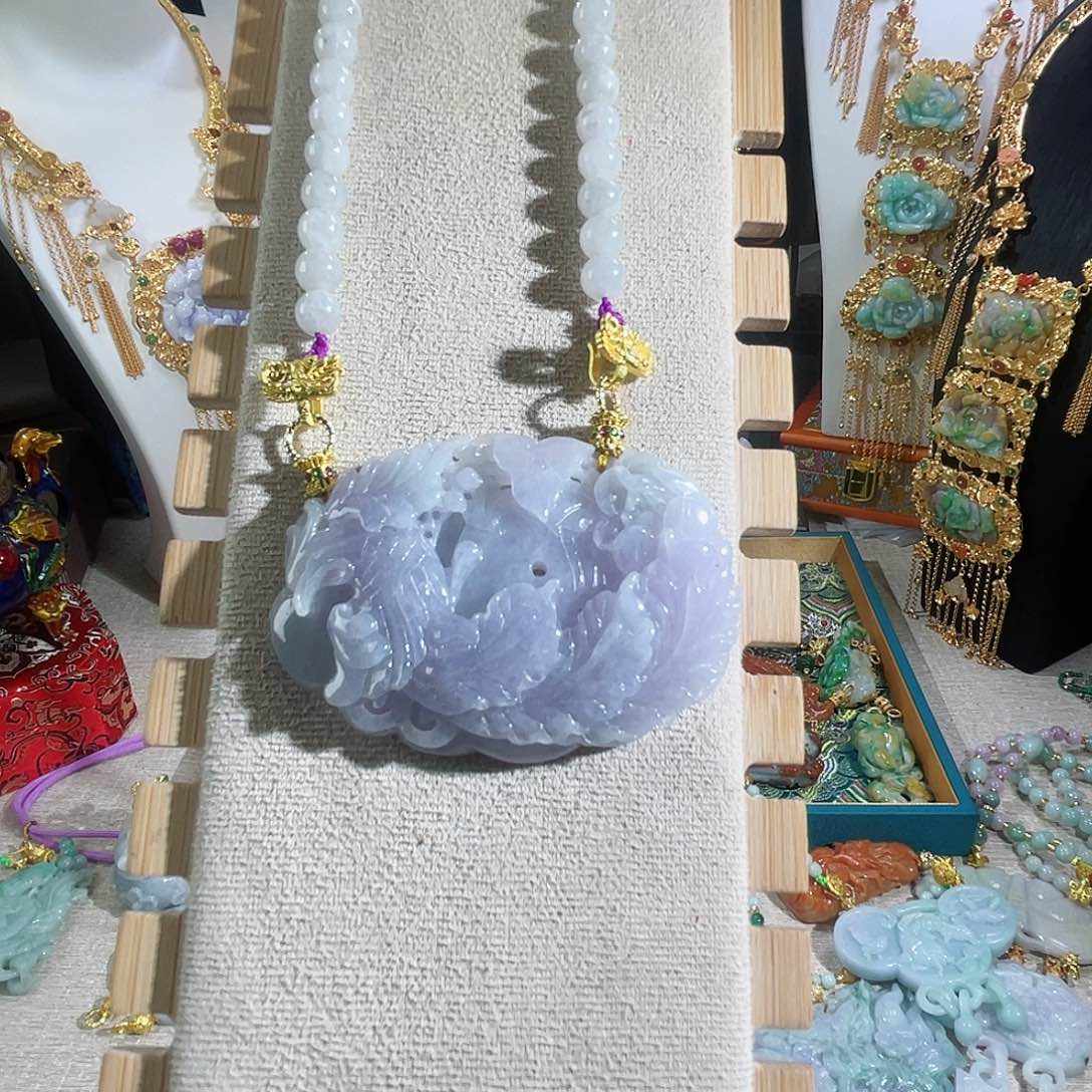 翡翠颈饰未镶嵌翡翠冰紫凤穿牡丹