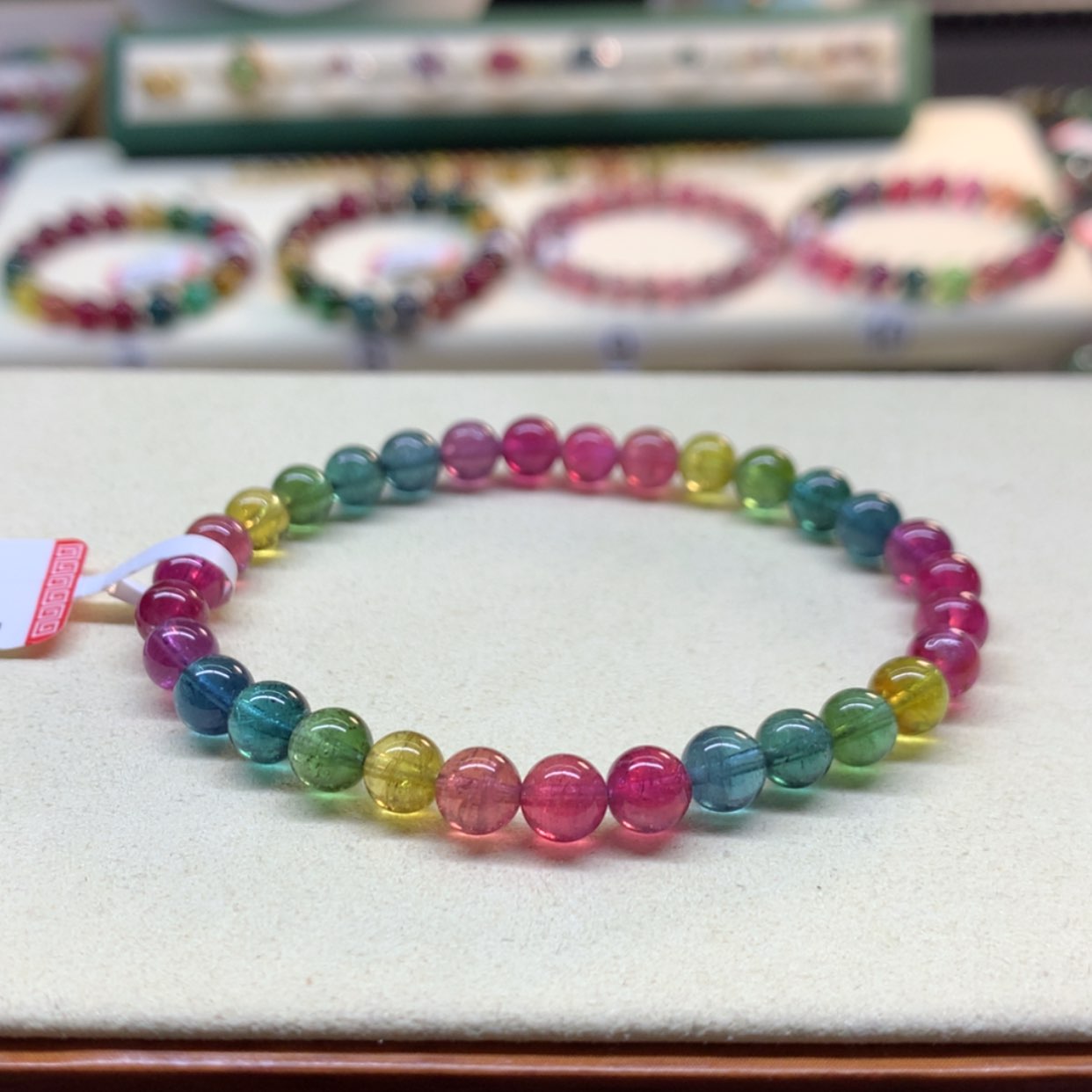 【闪购商品】碧玺手串未镶嵌荧光色标6.2mm