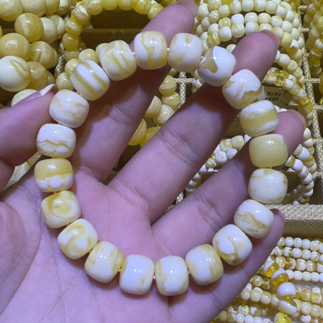 手绳琥珀未镶嵌11m