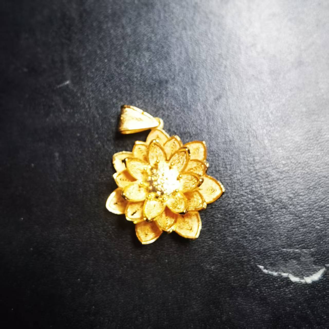 ZZ轻奢精美吊坠配链子J32