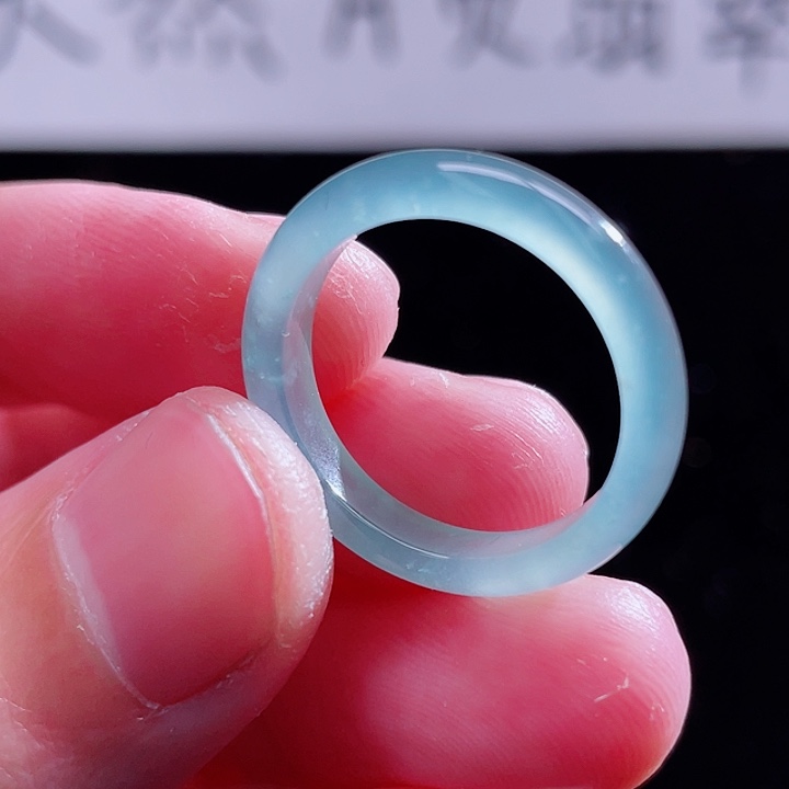 翡翠颈饰未镶嵌999999999