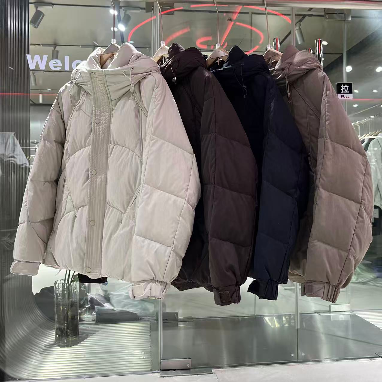 冬季新款轻奢风时尚保暖国标羽绒外套冬季潮流羽绒外套#25183