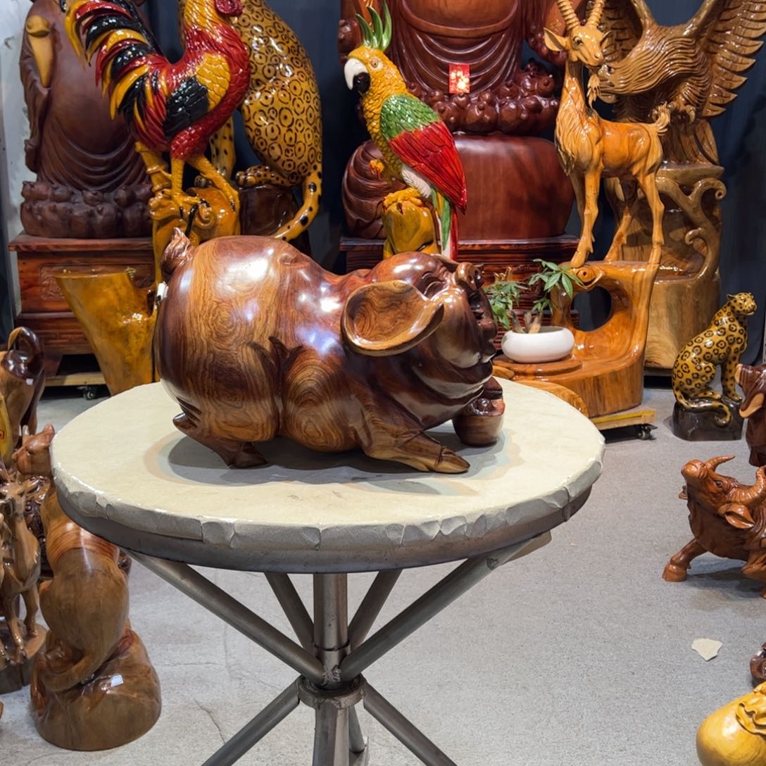 芸***3香樟木香樟木材质福猪摆件