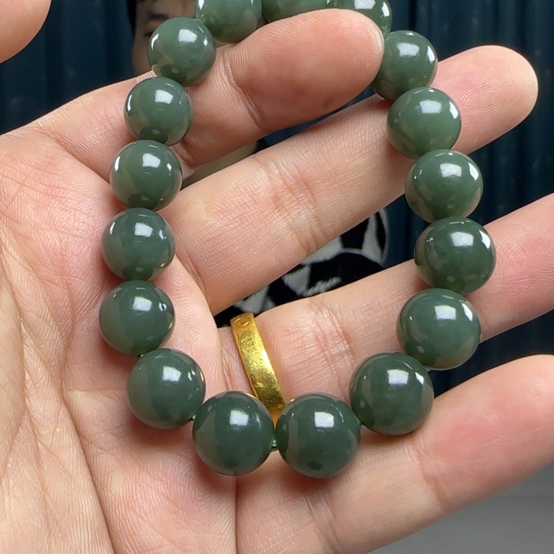 和田玉未镶嵌手串