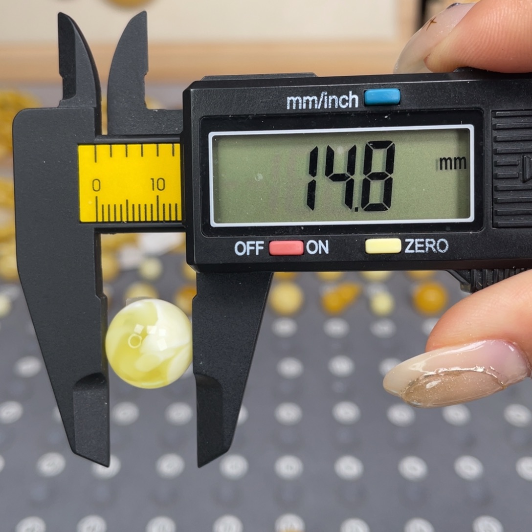 琥珀未镶嵌裸石108