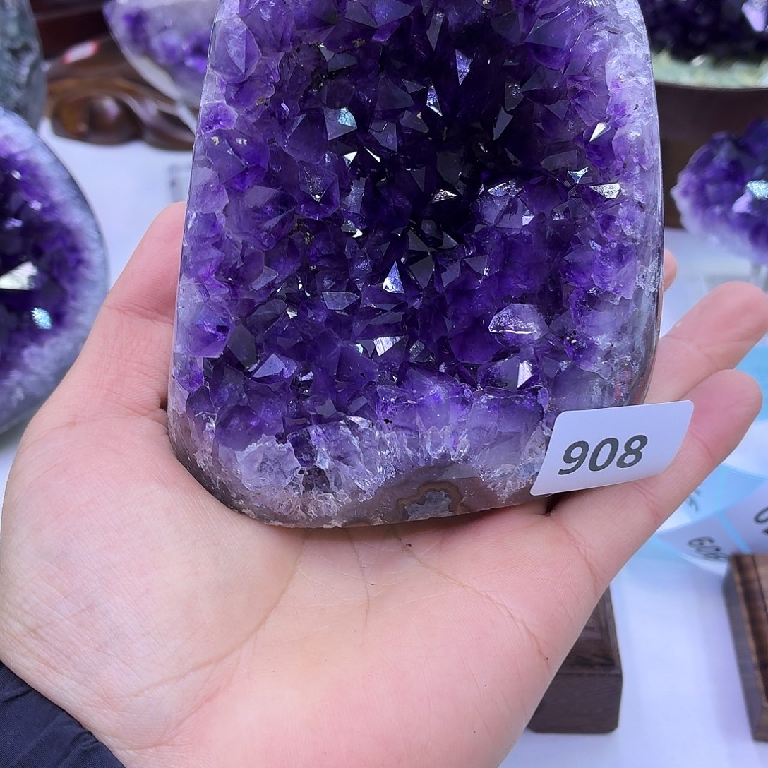 水晶大型摆件（非配饰）未镶嵌