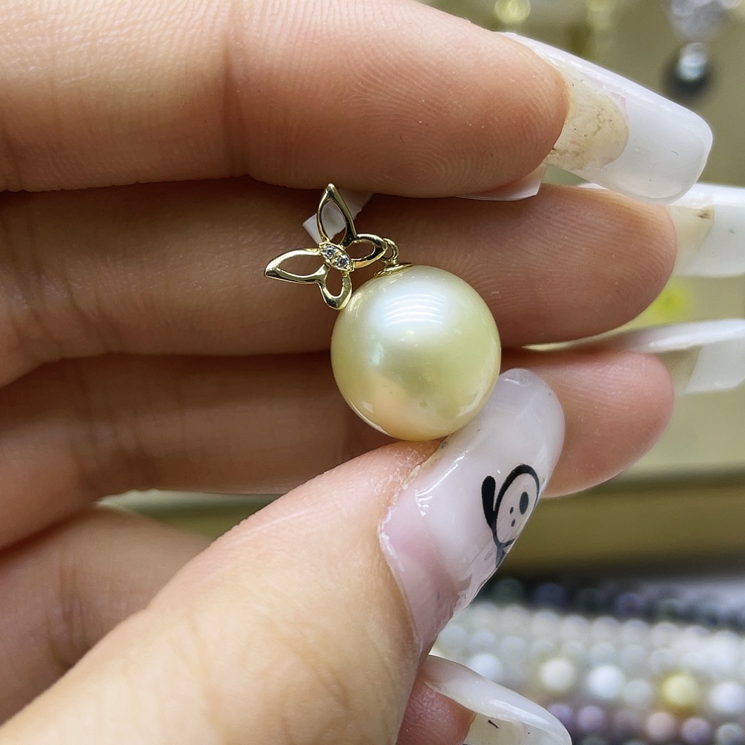 海水珍珠18K金镶嵌颈饰