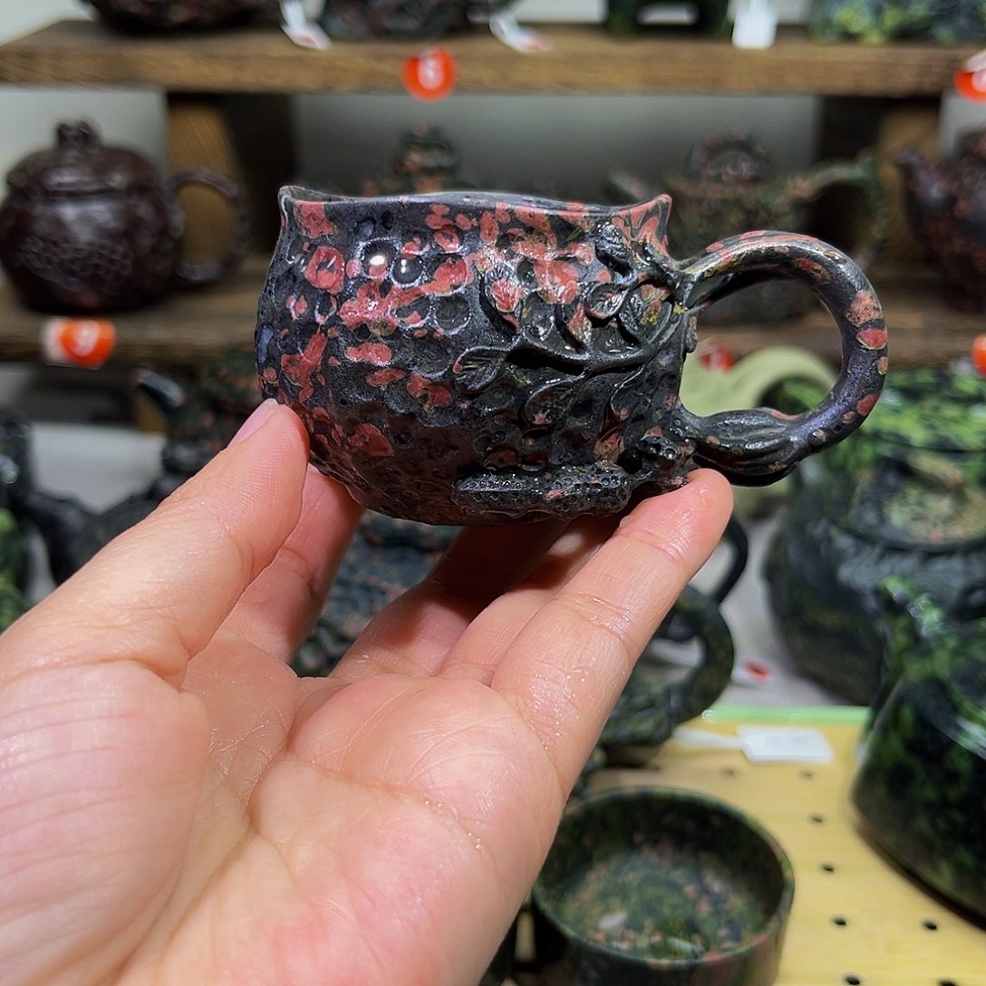 泥****?石材梅花玉安山玉有纹