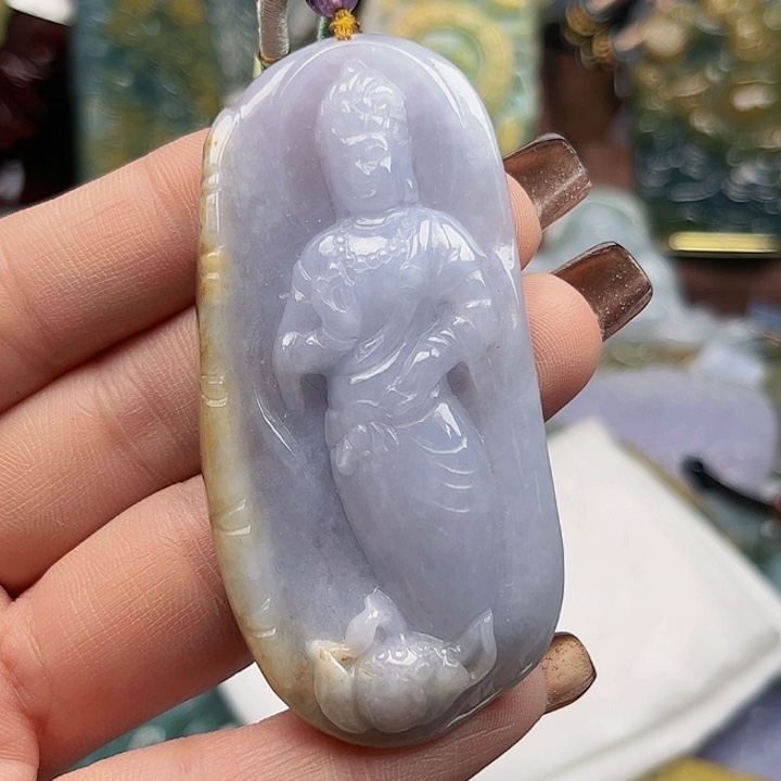 翡翠未镶嵌颈饰挂件