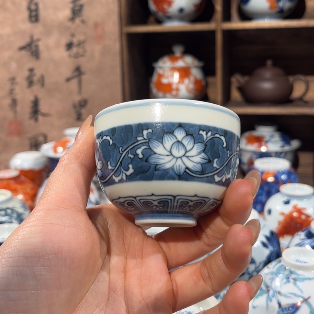 景德镇陶瓷主人杯