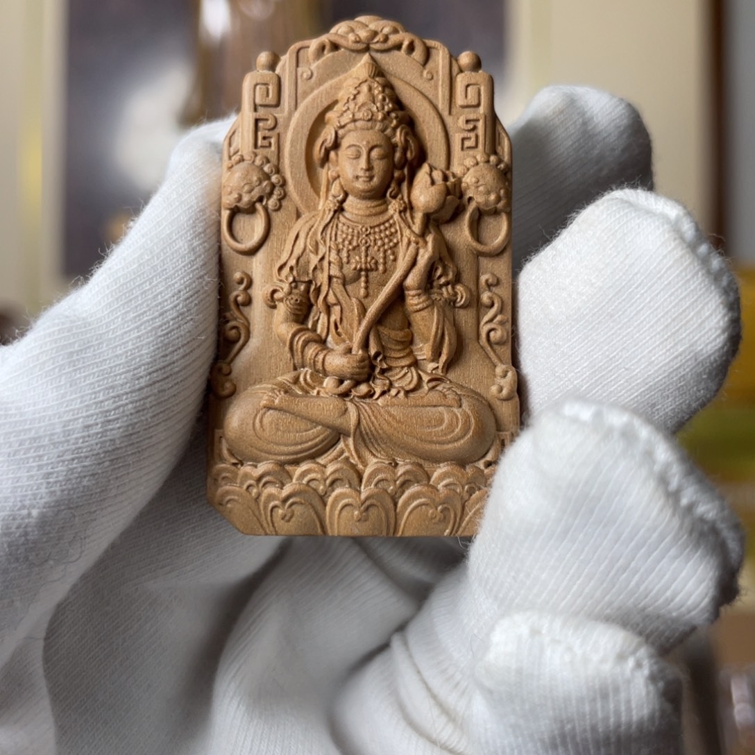 名***取檀香木吊坠老山檀香老料顺纹大势至菩萨