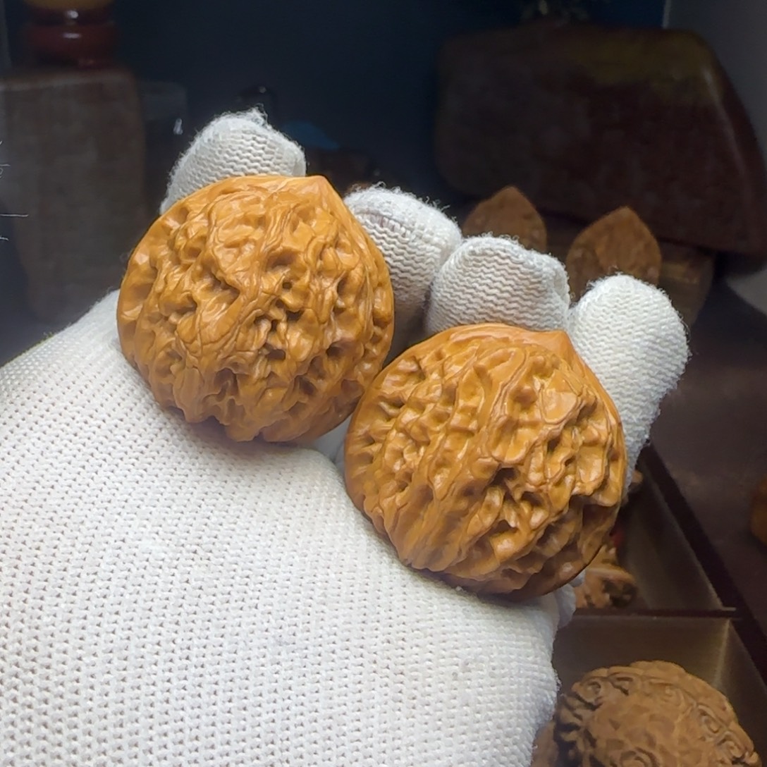 桃核把件核老闷（）