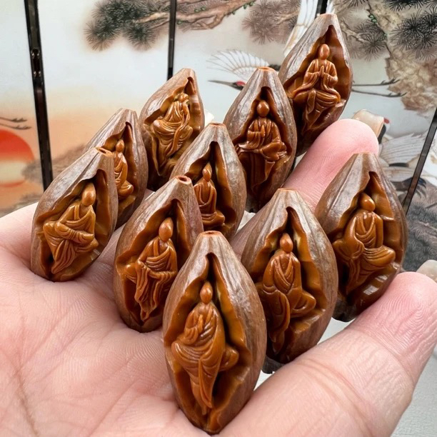 紫皮无相佛橄榄核雕橄榄核
