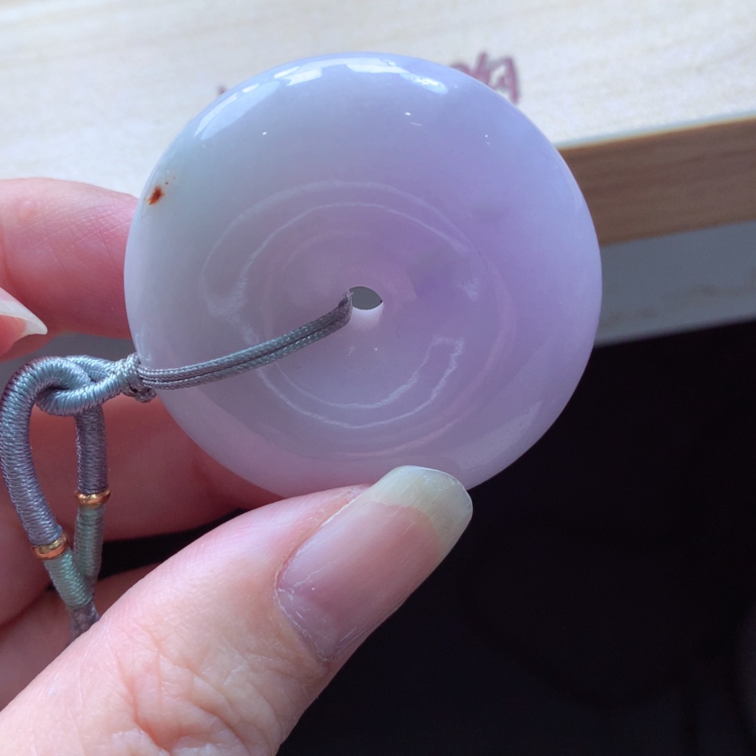 翡翠颈饰未镶嵌吊坠