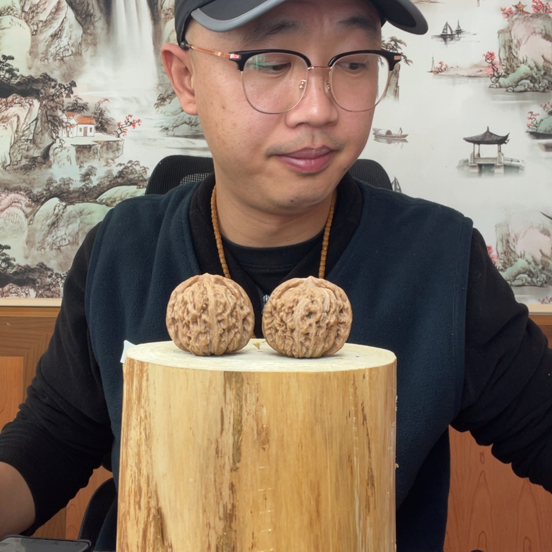 把件文玩核桃四座楼