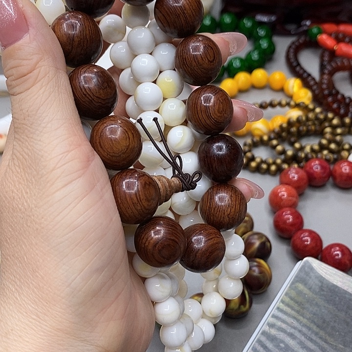 大果紫檀（缅甸花梨）1.0俏色108