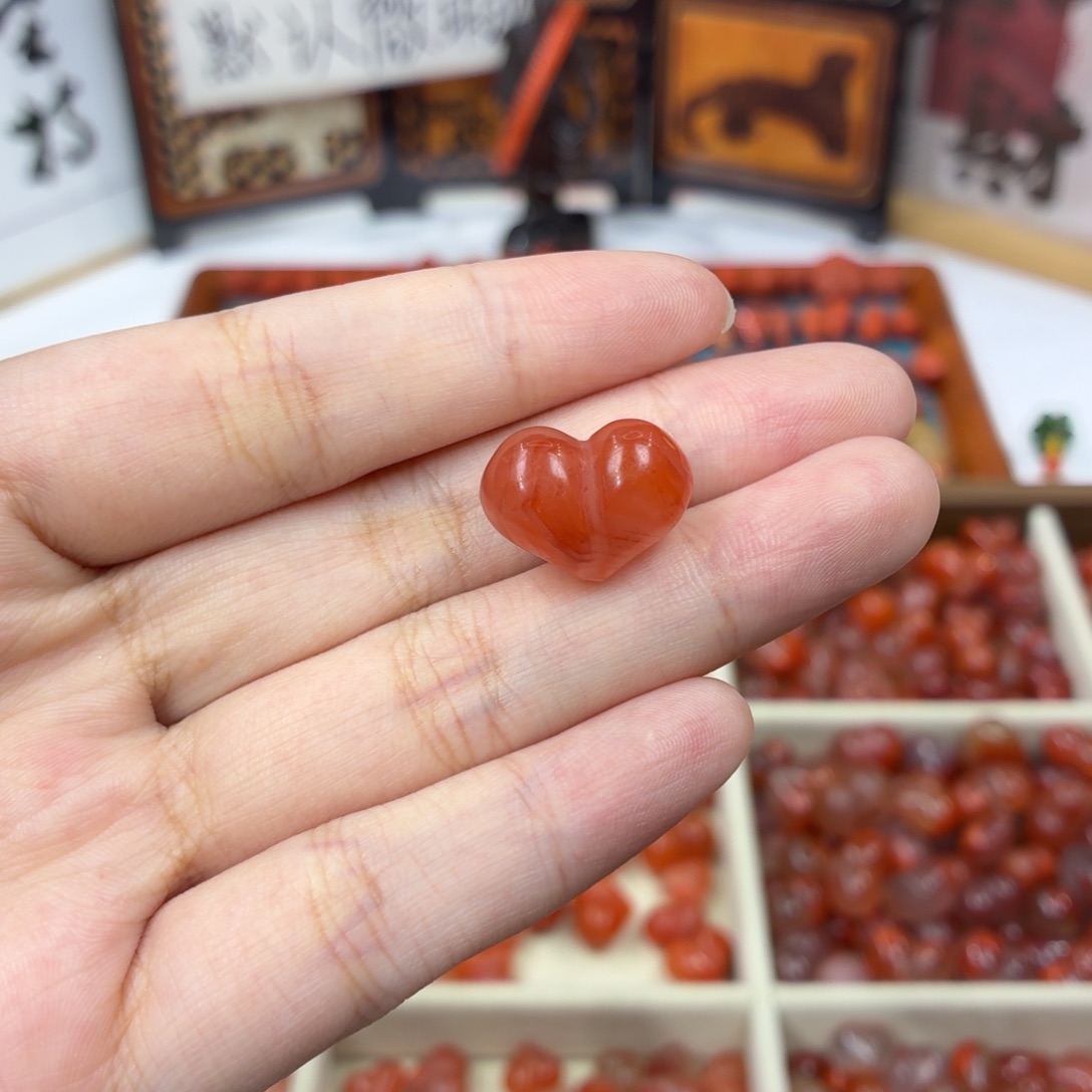 南红玛瑙未镶嵌配饰南红屁桃