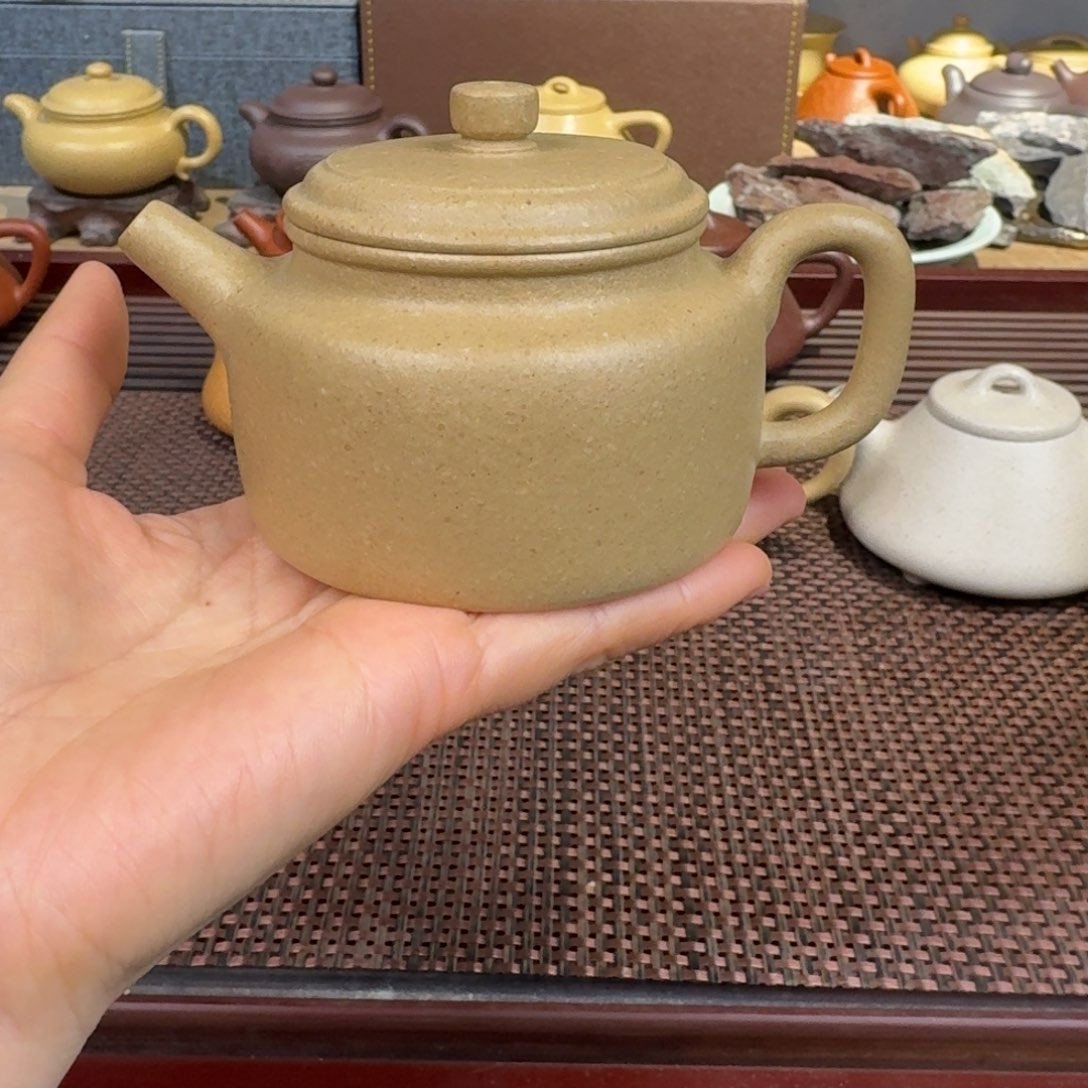 本山绿泥茶壶梨皮200毫升左右