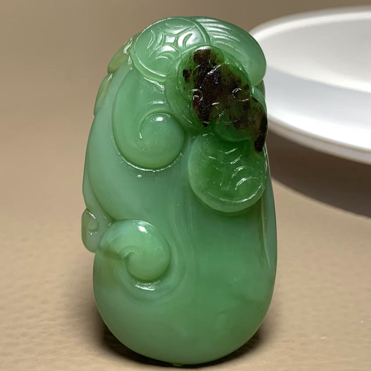 D692珠宝玉石精选和田玉吊坠