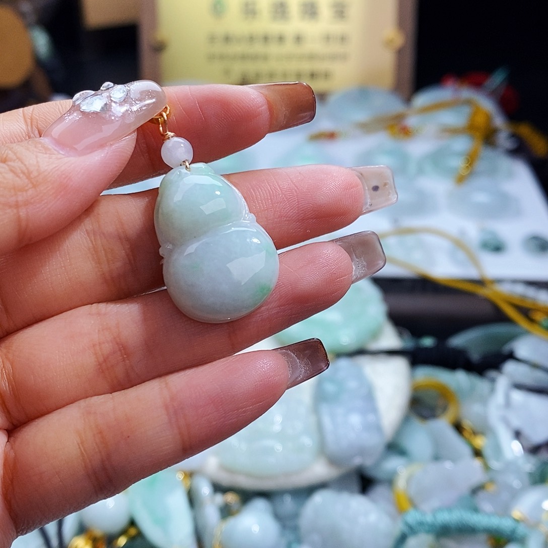 翡翠未镶嵌毛衣链8073