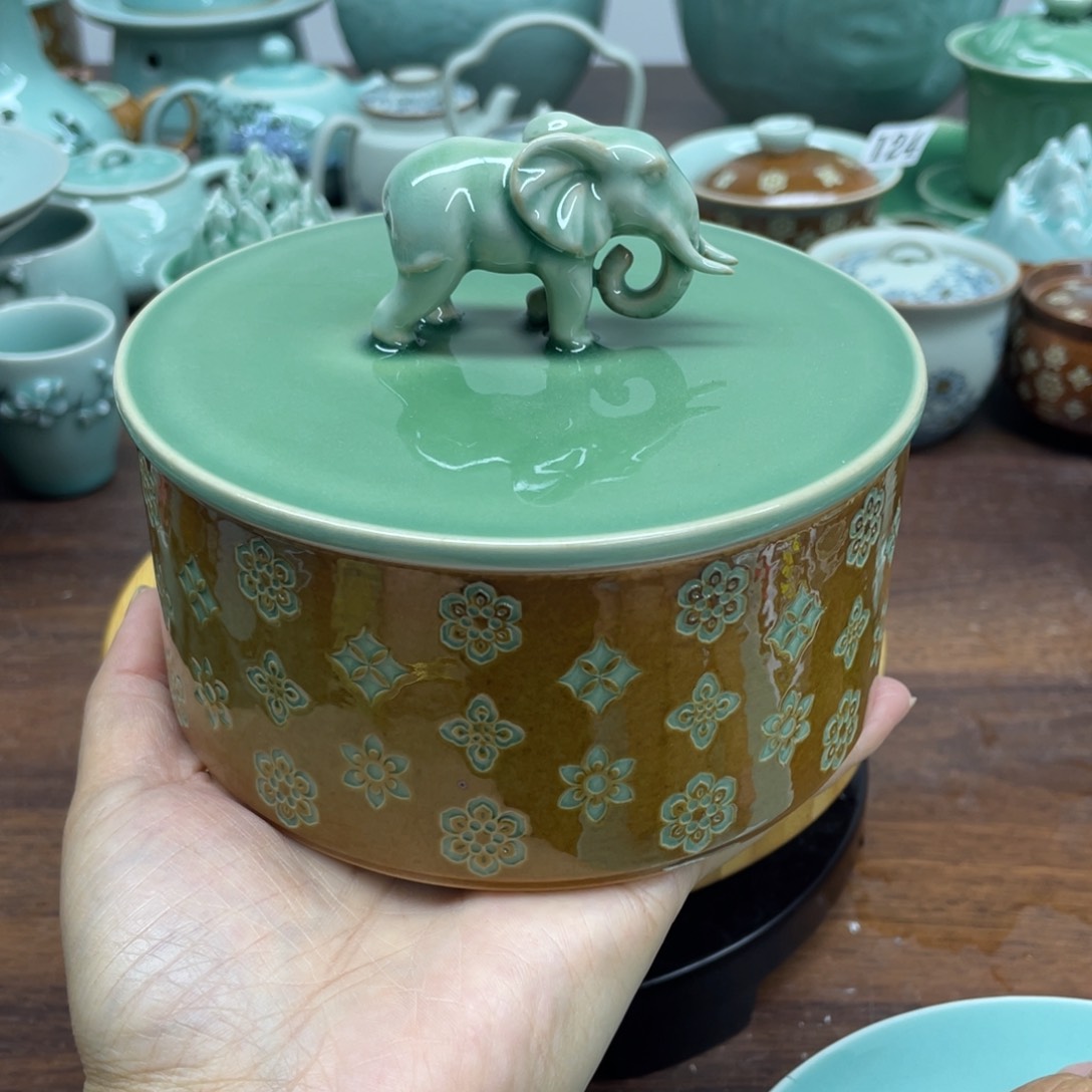 微瑕特价青瓷青瓷