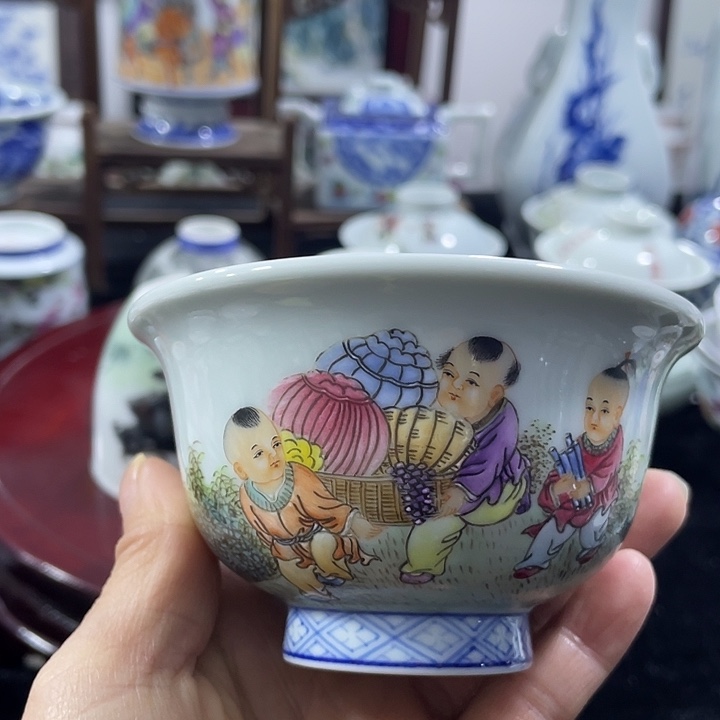 景德镇陶瓷手绘主人杯