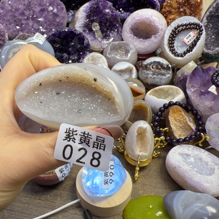 未镶嵌大型摆件（非配饰）紫晶28