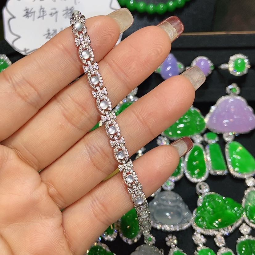 【闪购商品】翡翠手链未镶嵌天然翡翠