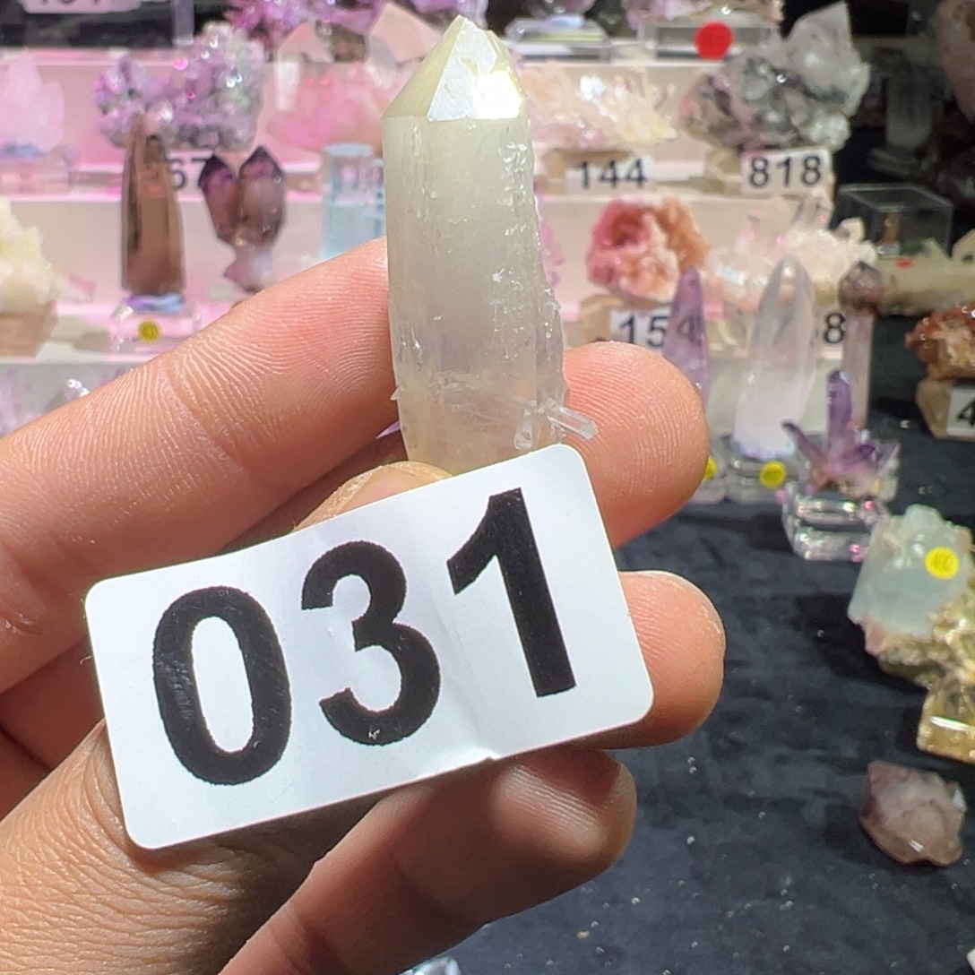 未镶嵌水晶珠宝半成品