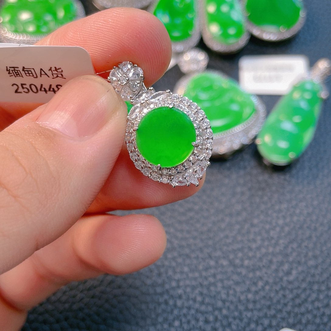 【闪购商品】翡翠银S925镶嵌吊坠(不含链)