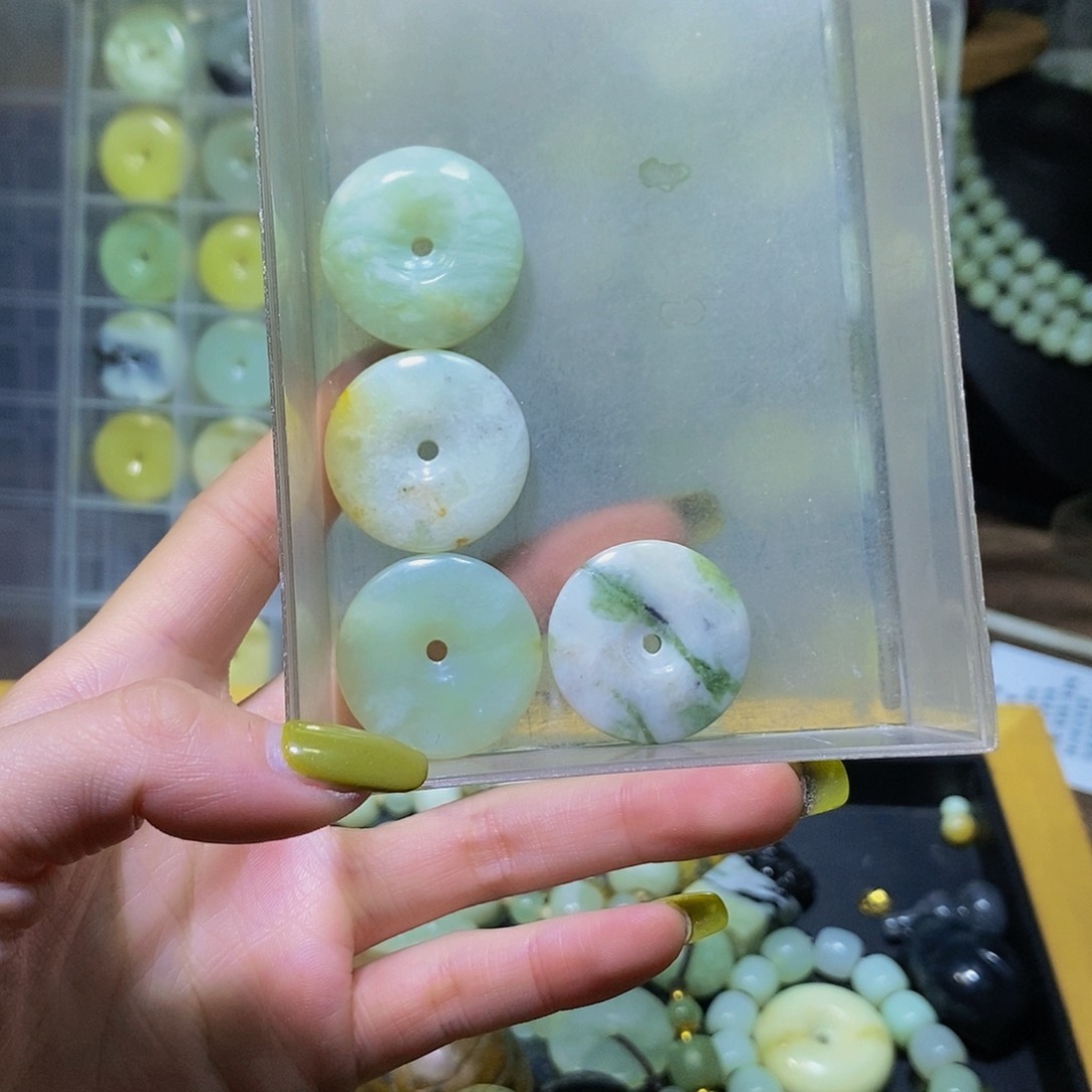 蛇纹石玉其他未镶嵌179